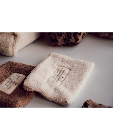 copy of MON PETIT LEON - Couverture "petit amour" - Branchage - Camel