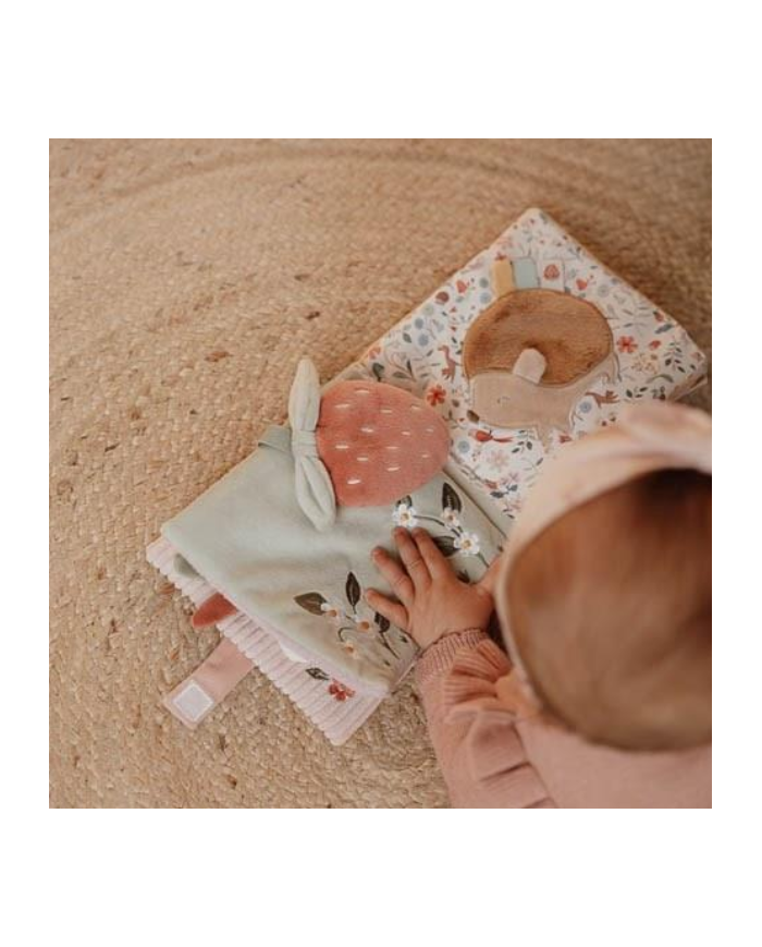 copy of Little Dutch - Livre d'activités textile - Butterflies