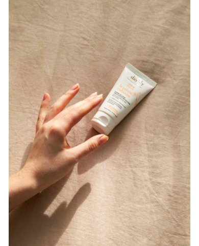 La crème radieuse La crème radieuse