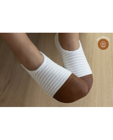 LES PAS PETITS - Chaussons d'intérieur - Les Petits Velours Ivoire