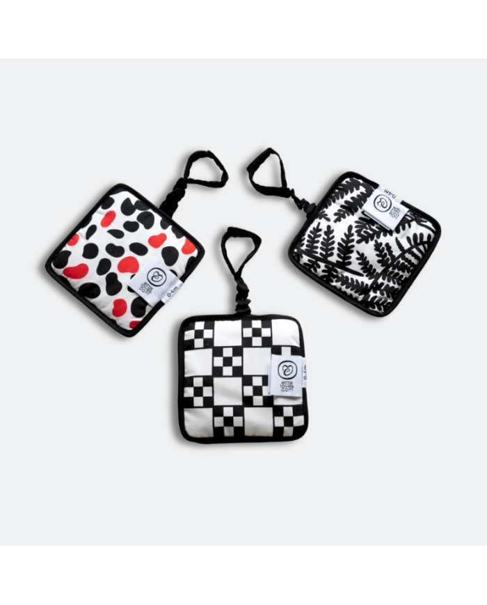 ETTA LOVES - Carrés sensoriels suspendus en coton bio ETTA LOVES - Carrés sensoriels suspendus en coton bio