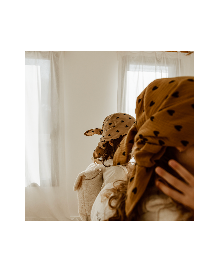 ATELIER WAGRAM - Foulard/lange en gaze de coton imprimé cœur