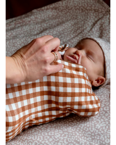 TANTE REINE - Emmailloteuse