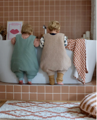 TANTE REINE - Gigoteuse à pieds - Teddy