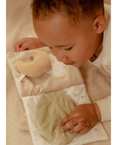 LITTLE DUTCH – Livre d'activités en tissu – Baby Bunny