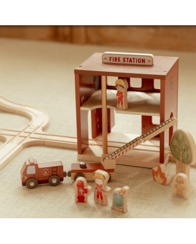 LITTLE DUTCH - Caserne de pompiers en bois
