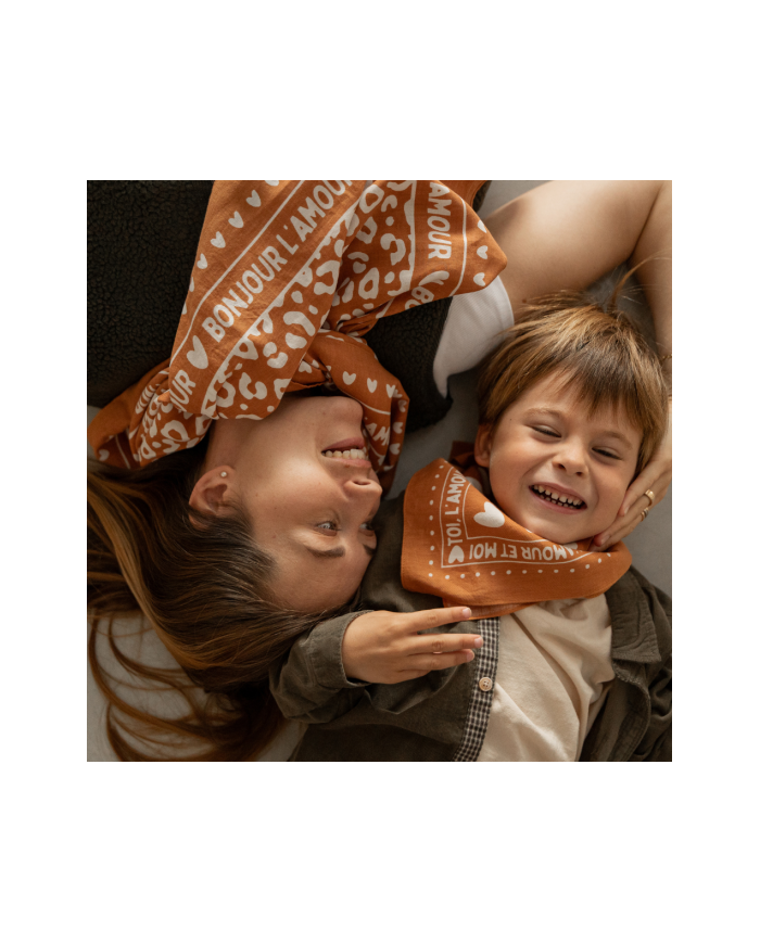 ATELIER WAGRAM - Foulard adulte - Bonjour l'amour