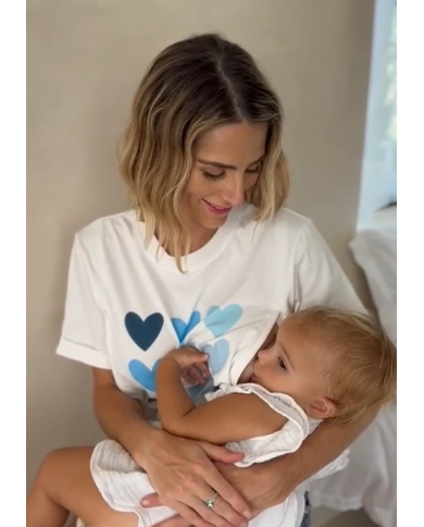 23 MAI PARIS - T-shirt d'allaitement - Coeurs bleus