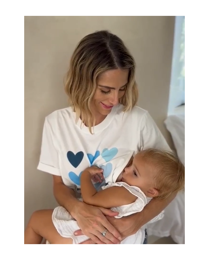 23 MAI PARIS - T-shirt d'allaitement - Coeurs bleus